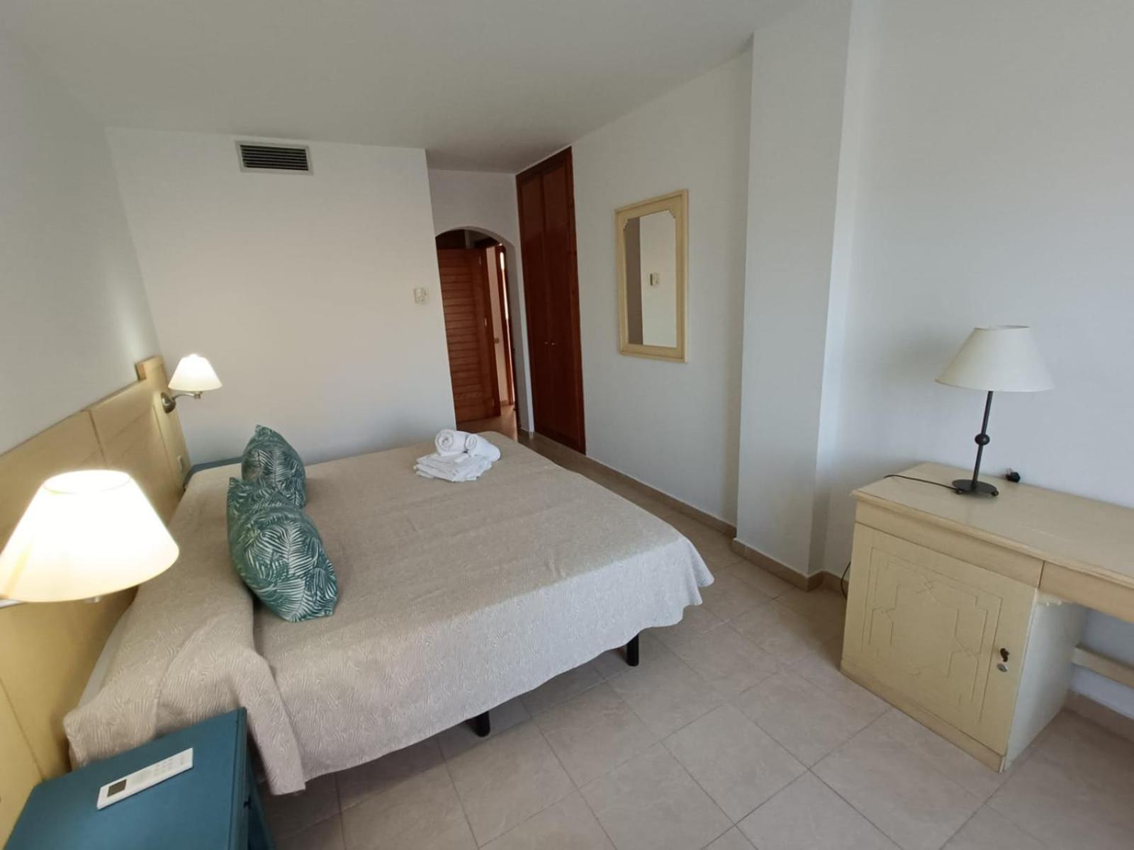Appartement En Segunda Planta En Urb. Jardines De *